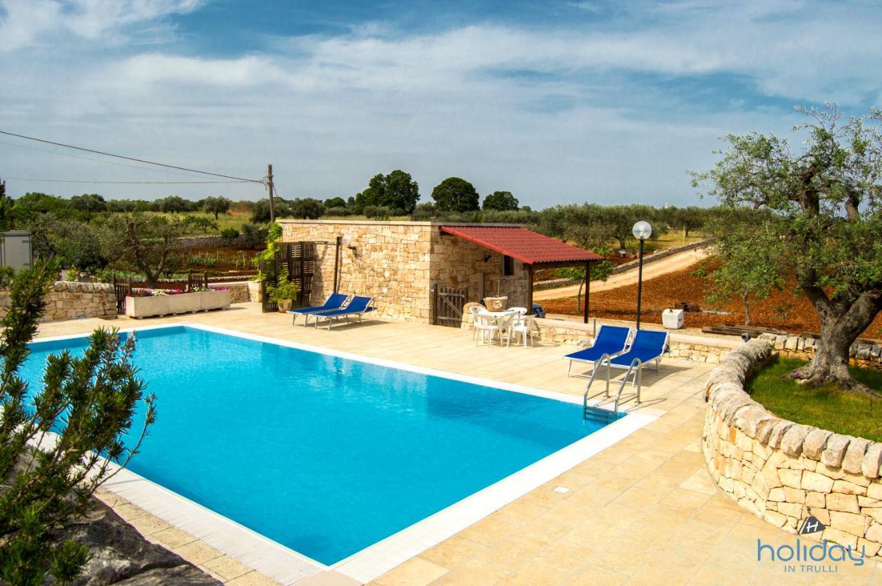 I Trulli Degli Ulivi Villa Locorotondo Exterior photo