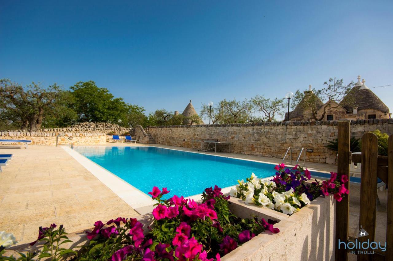 I Trulli Degli Ulivi Villa Locorotondo Exterior photo